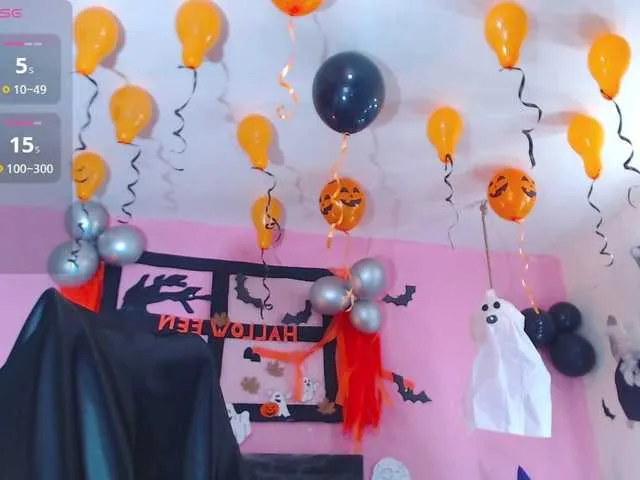 Live sex webcam photo for SamaraCortez #292078169