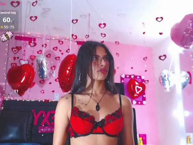 Live sex webcam photo for SamaraCortez #292957926