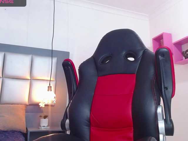 Live sex webcam photo for Samblinding #276183085