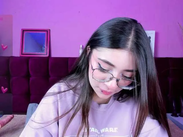 Live sex webcam photo for Samii-Evans #276800037