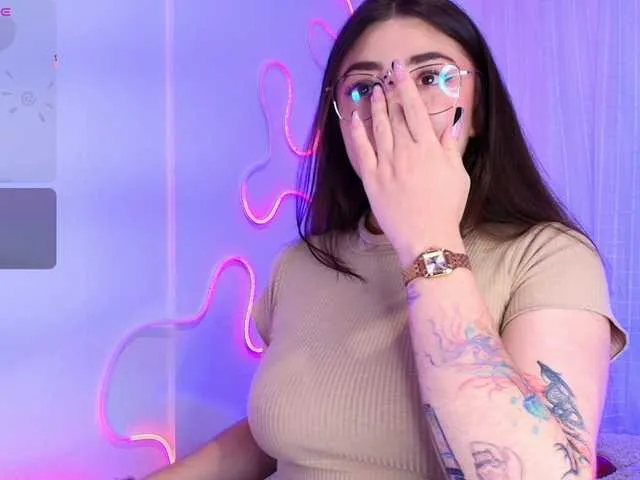 Live sex webcam photo for Samii-Evans #291075501