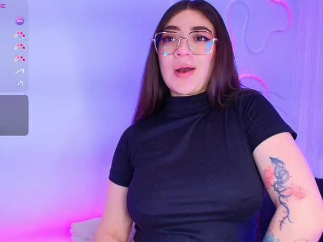 Live sex webcam photo for Samii-Evans #291426715