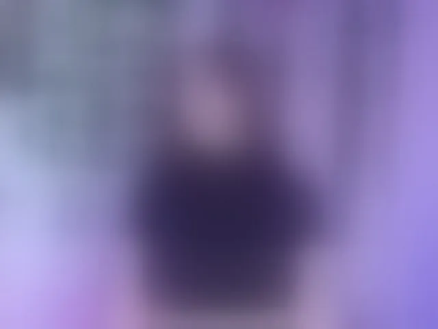 Live sex webcam photo for Samii-Evans #292354092