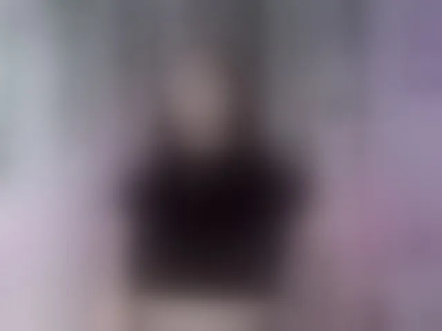 Live sex webcam photo for Samii-Evans #293849873