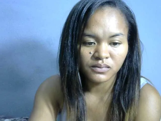 Live sex webcam photo for Saminahh #277249765