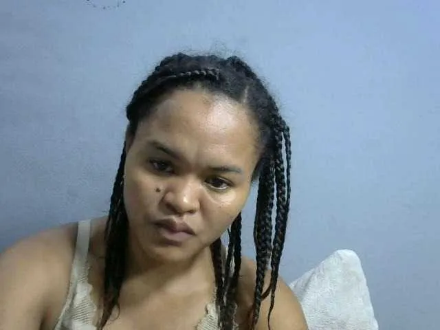 Live sex webcam photo for Saminahh #277700014