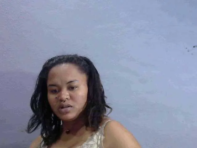 Live sex webcam photo for Saminahh #288793671