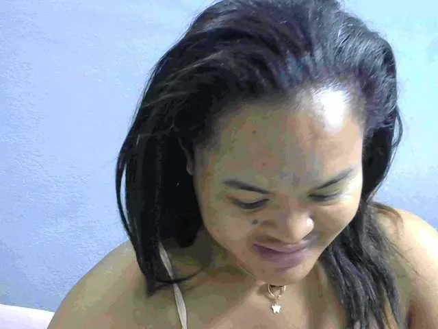 Live sex webcam photo for Saminahh #289324382