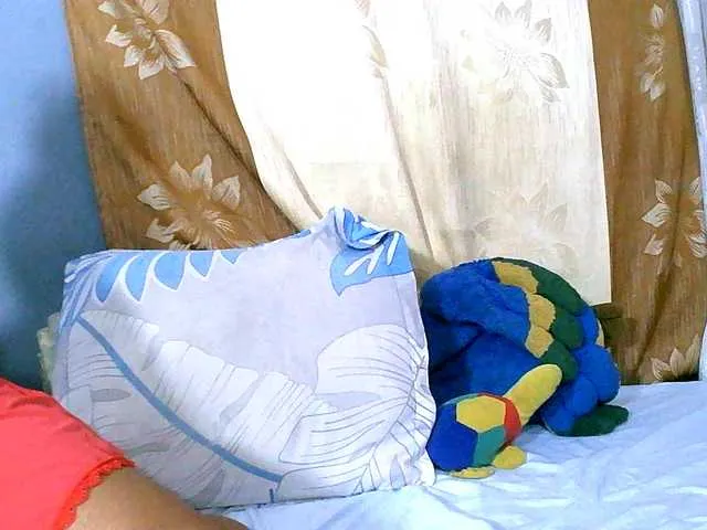 Live sex webcam photo for Saminahh #291742685