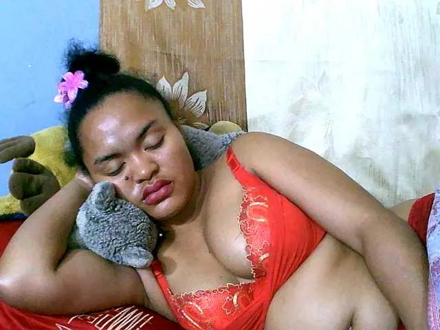 Live sex webcam photo for Saminahh #291882096