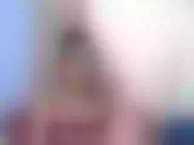 Live sex webcam photo for Saminahh #291894401