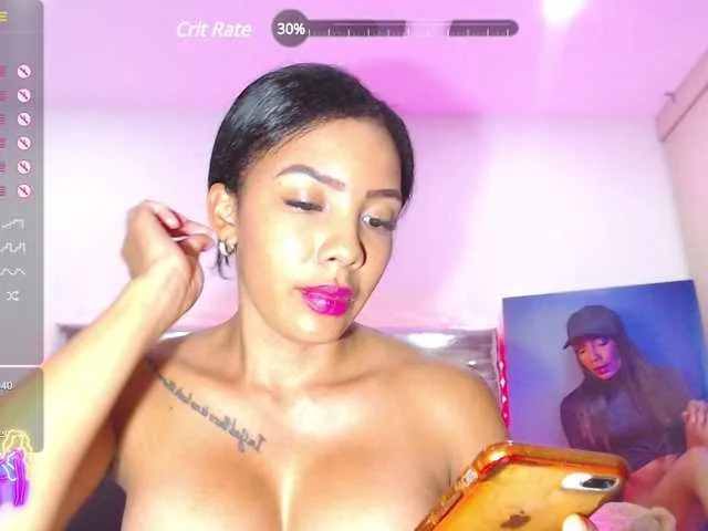 Live sex webcam photo for SammCherry #287930091