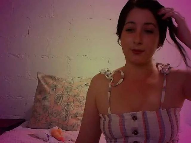 Live sex webcam photo for Sammi09 #277332835