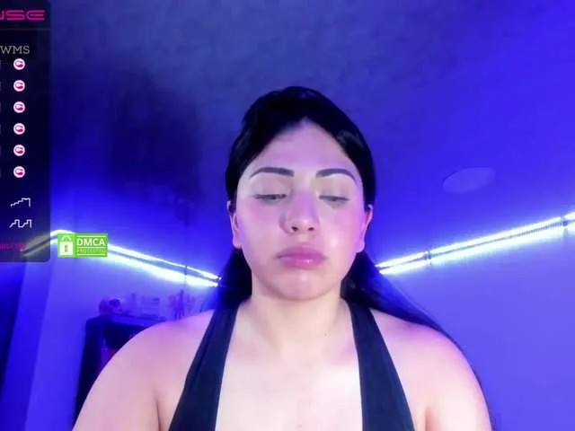 Live sex webcam photo for Sammy-18 #271744966