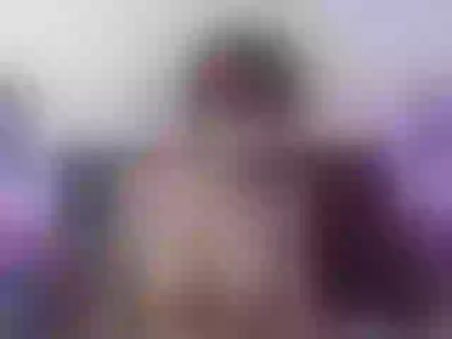 Live sex webcam photo for Sammy-Bunny #272197143