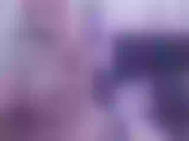 Live sex webcam photo for Sammy-Bunny #272470430