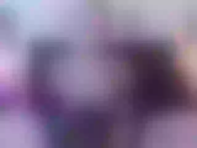 Live sex webcam photo for Sammy-Bunny #272658478