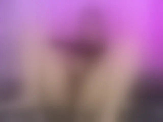 Live sex webcam photo for Sammy-Saenz #293532791