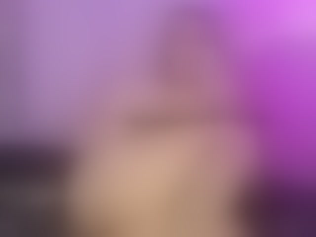 Live sex webcam photo for Sammy-Saenz #294280586