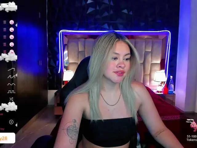 Live sex webcam photo for Sammy-khloe #275433619