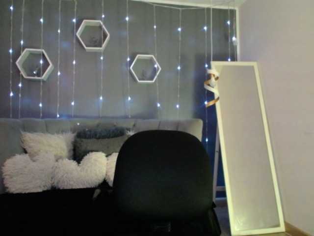 Live sex webcam photo for Sammy-owens #276108432