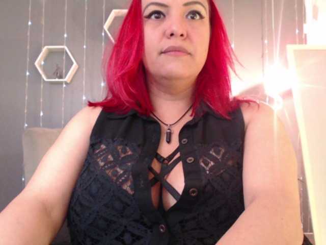 Live sex webcam photo for Sammy-owens #276468442