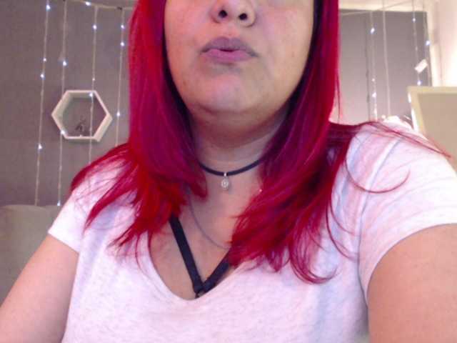 Live sex webcam photo for Sammy-owens #276628336