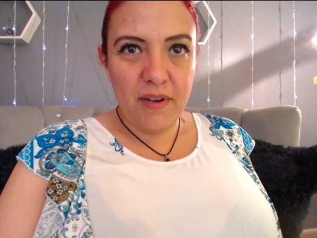 Live sex webcam photo for Sammy-owens #276887224