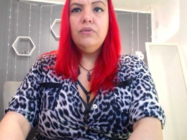 Live sex webcam photo for Sammy-owens #277028905