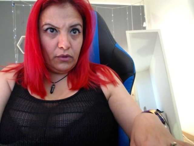 Live sex webcam photo for Sammy-owens #277659099