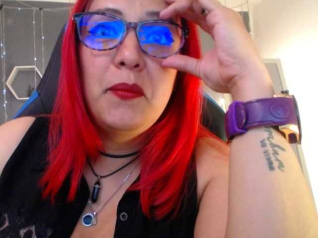 Live sex webcam photo for Sammy-owens #277730889