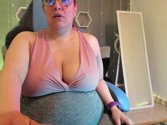 Live sex webcam photo for Sammy-owens #290945342