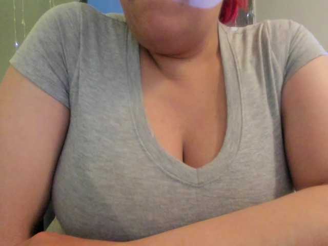 Live sex webcam photo for Sammy-owens #291037915