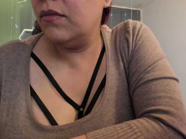 Live sex webcam photo for Sammy-owens #291120606