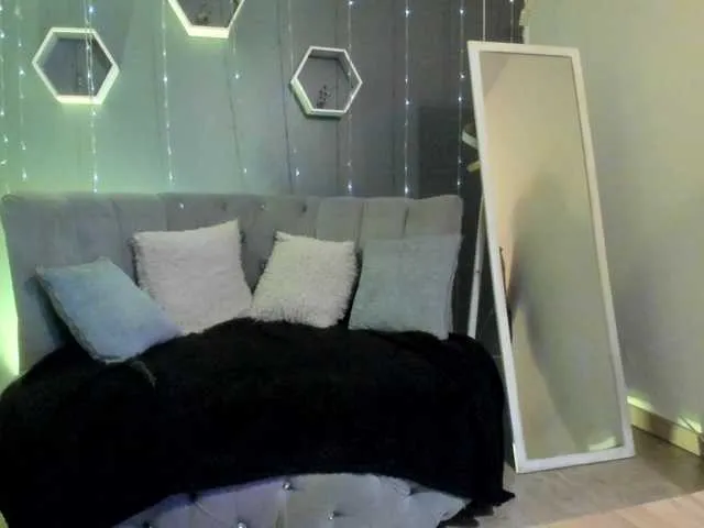 Live sex webcam photo for Sammy-owens #291261840