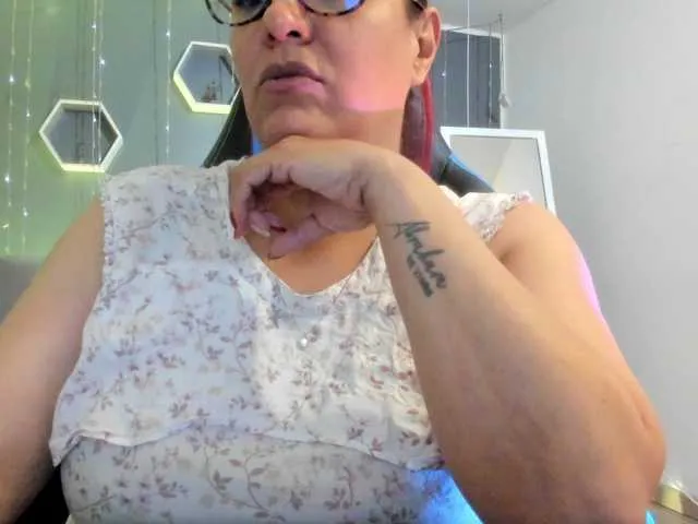 Live sex webcam photo for Sammy-owens #291294144