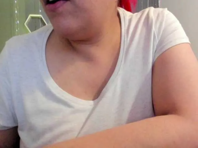 Live sex webcam photo for Sammy-owens #291340559