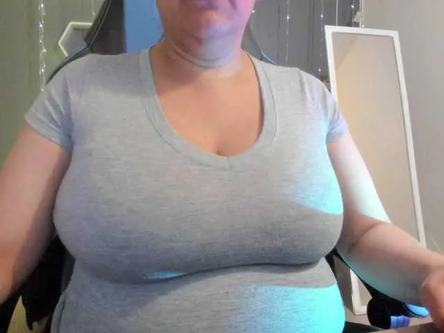 Live sex webcam photo for Sammy-owens #291400186