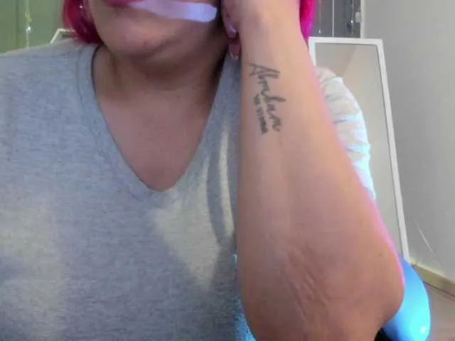 Live sex webcam photo for Sammy-owens #291502454