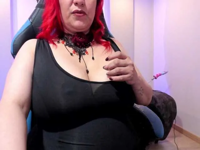 Live sex webcam photo for Sammy-owens #292196872