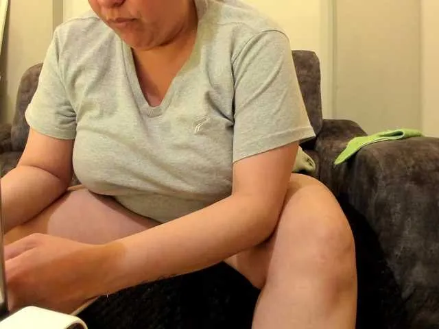 Live sex webcam photo for Sammy-owens #292363539