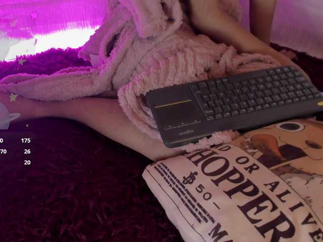 Live sex webcam photo for Samuel-Matthew #290594861