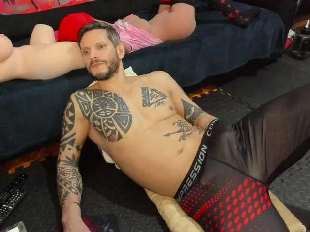 Live sex webcam photo for Samurayjiu #290597851