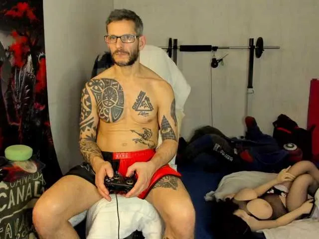 Live sex webcam photo for Samurayjiu #293682808