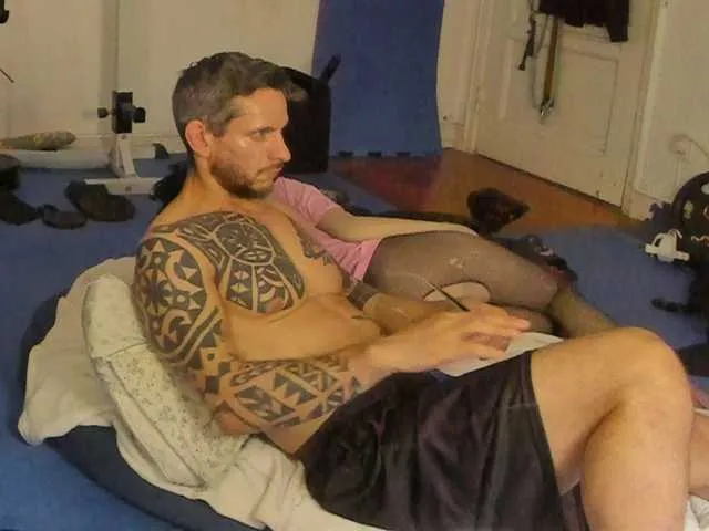 Live sex webcam photo for Samurayjiu #293870917