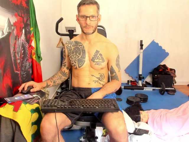 Live sex webcam photo for Samurayjiu #294116263