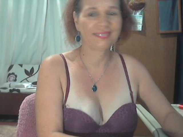 Live sex webcam photo for Samyflowers #274585079