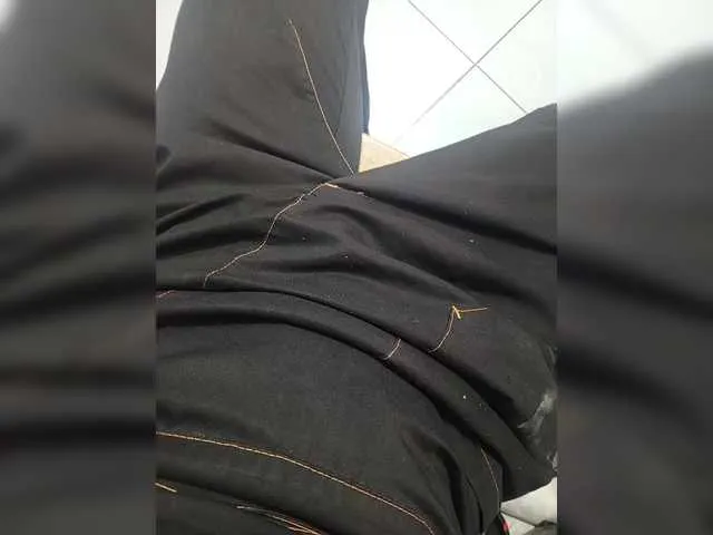 Live sex webcam photo for San-sano52-1 #292056521