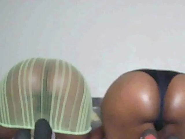 Live sex webcam photo for Sandequeen #293397238