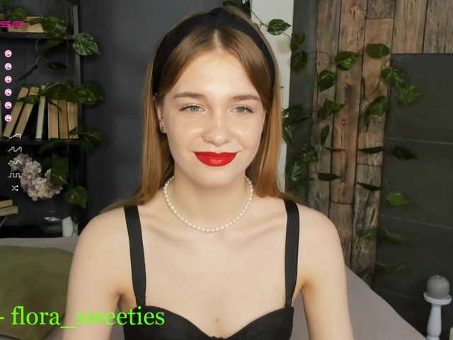 Live sex webcam photo for SandraLewiz #273200113